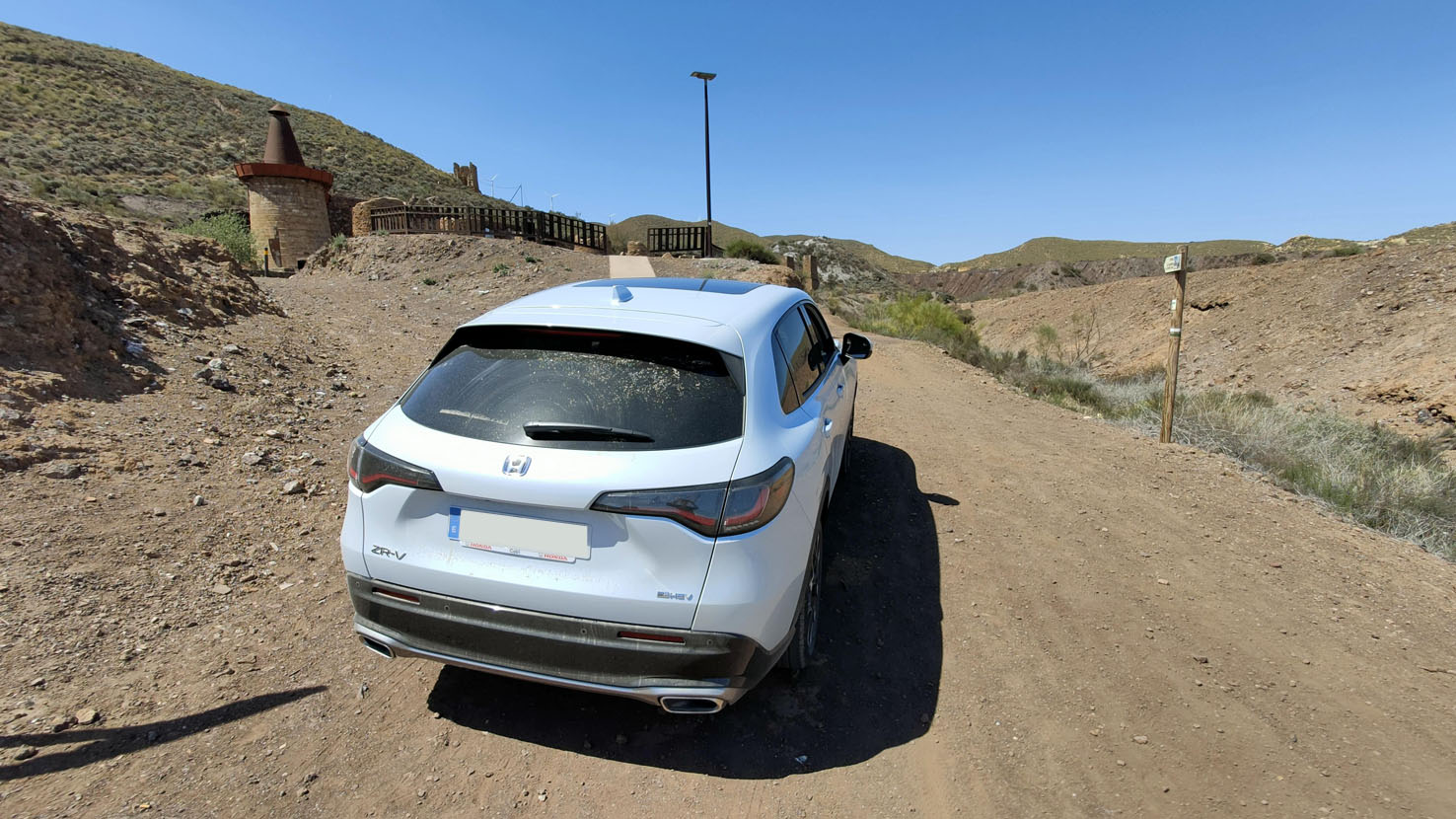 Honda ZR-V en los Hornos de Calcinación en Lucainena de las Torres (Almería).