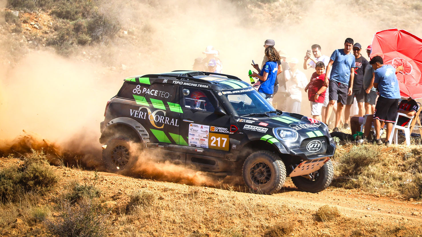 José Luis García con Mini en la Baja España Aragón 2024.