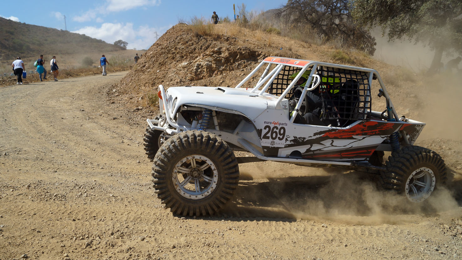 Equipo Electromecánica Óscar en el Extreme 4x4 Super Tirolina 2024.