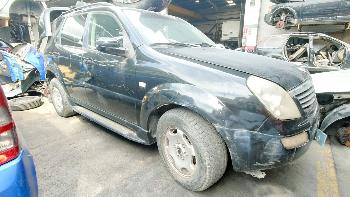 SsangYong Rexton color negro en Autodesguace CAT La Mina.